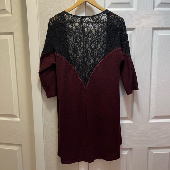 Burgundy/Black Lace Cardigan - Picture 1 of 5